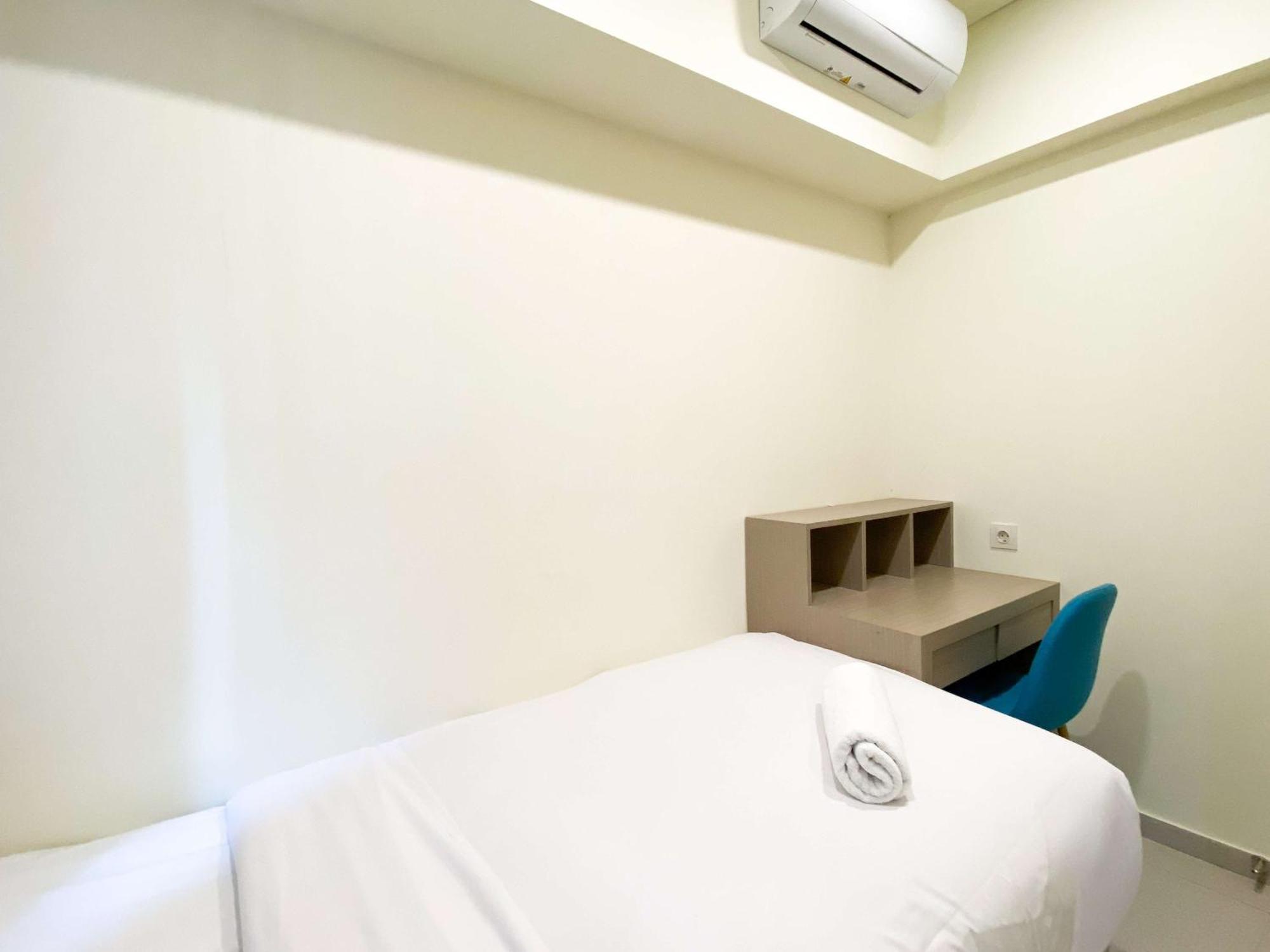 Well Furnished And Comfort 3Br Meikarta Apartment By Travelio Cikarang Exterior photo